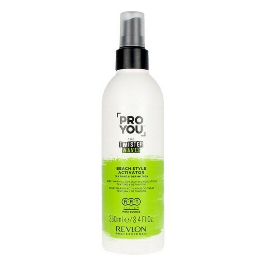 Flacone spray bianco con erogatore nero. Scritte: PRO YOU, THE TWISTER WAVES, BEACH STYLE ACTIVATOR. Etichette verdi. Revlon Professional.