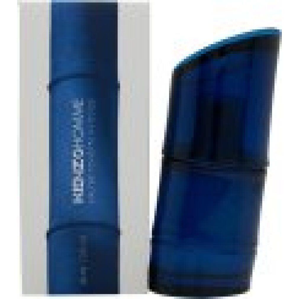 Flacone di profumo blu e confezione. Flacone a forma di bambù, confezione con nome e logo del prodotto.