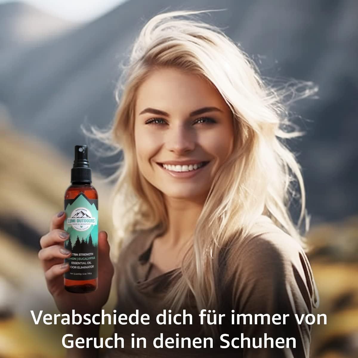 Una donna sorridente tiene in mano un flacone spray. Testo: Dì addio per sempre all'odore nelle tue scarpe.