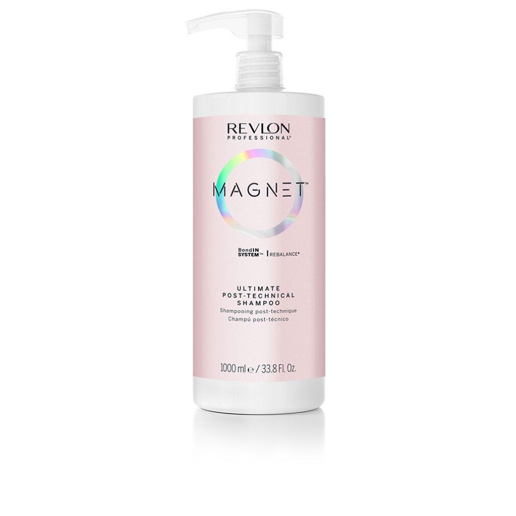 Flacone di shampoo con pompa, etichetta rosa con "MAGNET" e "REVLON PROFESSIONAL". Testo: "Ultimate Post-Technical Shampoo".