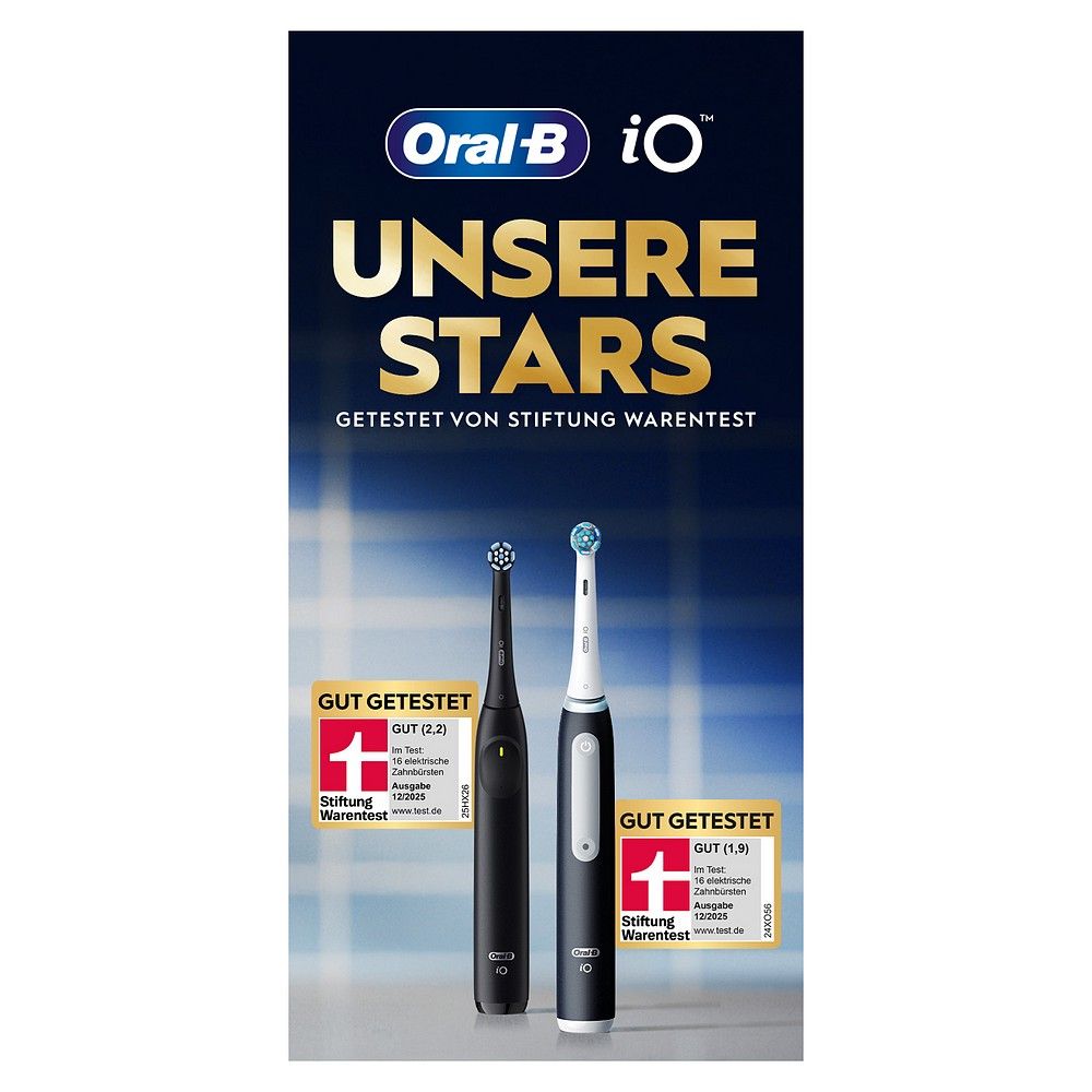 Due spazzolini Oral-B iO, nero e bianco, con sigilli "Stiftung Warentest".